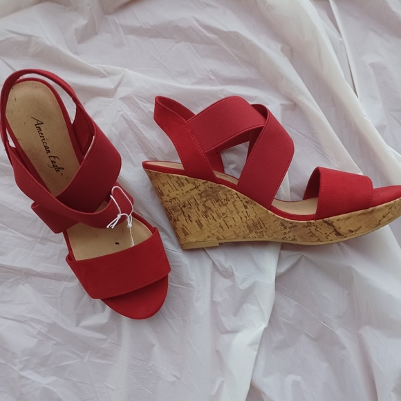 Bright Red Stretchy Strap Wedgies  Good Cond. Size 7.5 - Picture 2 of 4